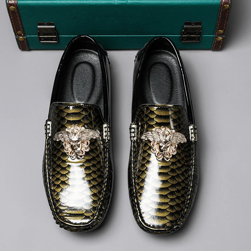 Spring Italy Office Shoes Snake Print Men Casual Shoes Patent Leather Loafers Men Driving Moccasins Comfortable Slip on Party