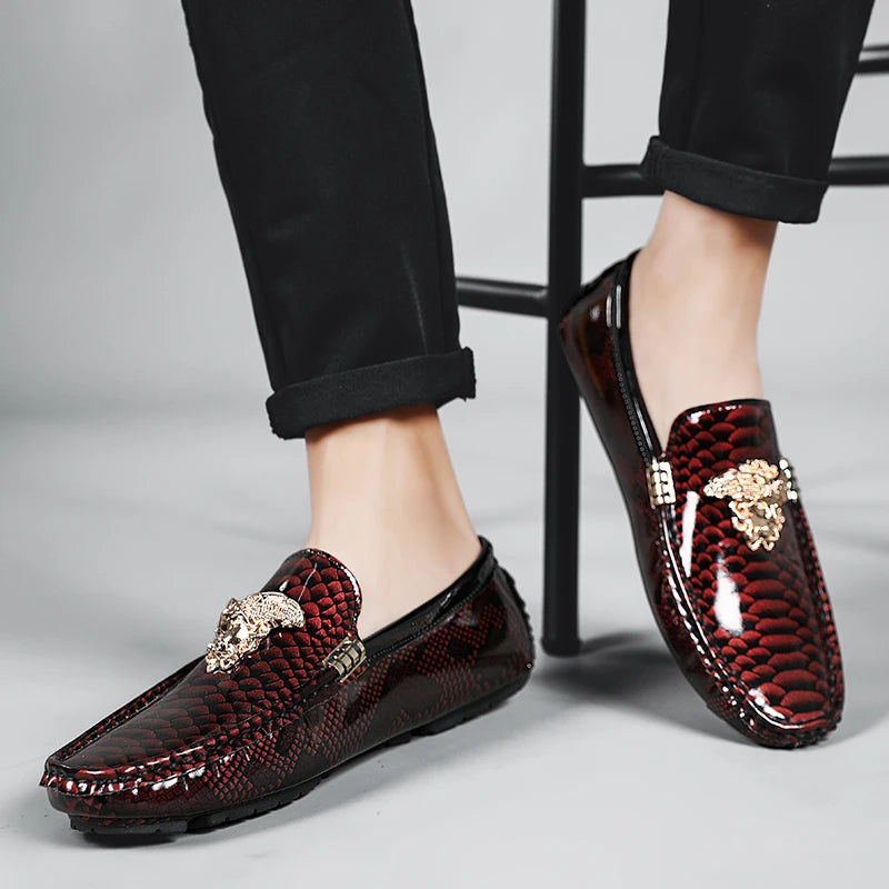 Spring Italy Office Shoes Snake Print Men Casual Shoes Patent Leather Loafers Men Driving Moccasins Comfortable Slip on Party