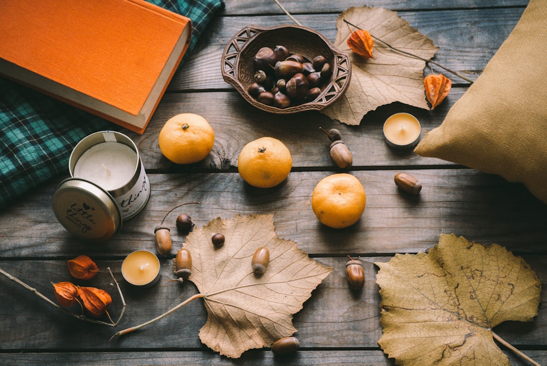 Cozy Up Your Space: Embrace Fall with Vegan Candles for the Ultimate Warmth