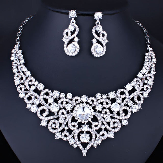 cute crystal rhinestones necklace and earrings bridal jewelry set white