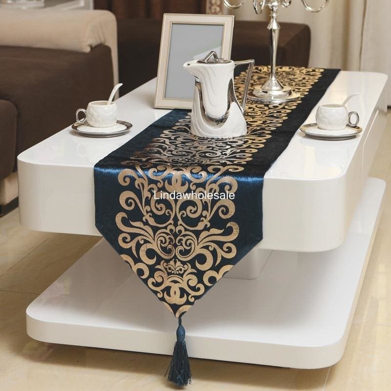 european modern table runner