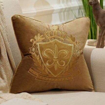 luxury european embroidery velvet cushion cover