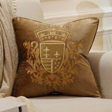 luxury european embroidery velvet cushion cover