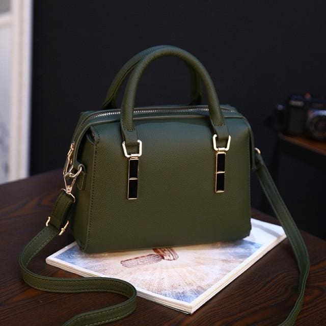 new design  pouch bolsas purse fashion leather handbag 2 / (20cm<max length<30cm)