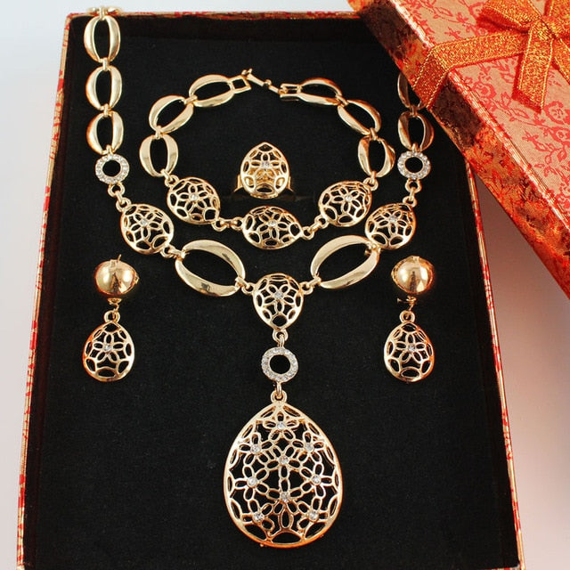 vintage clear crystal gold color necklace earrings set set add box