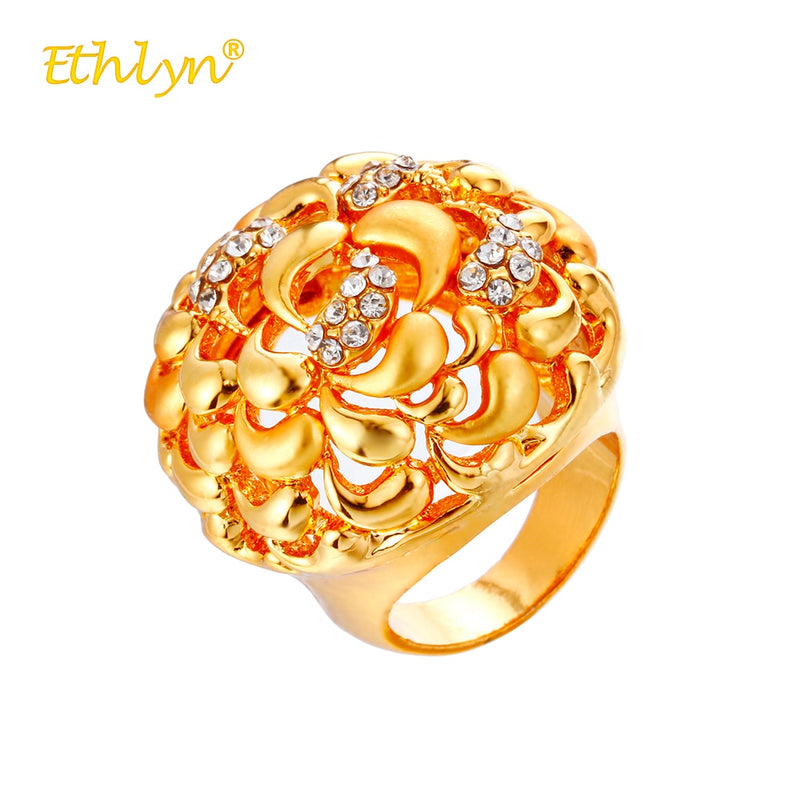 fashion rings for women crave hollow flower crystal rings luxury gold color hyperbole party jewelry accessories gift