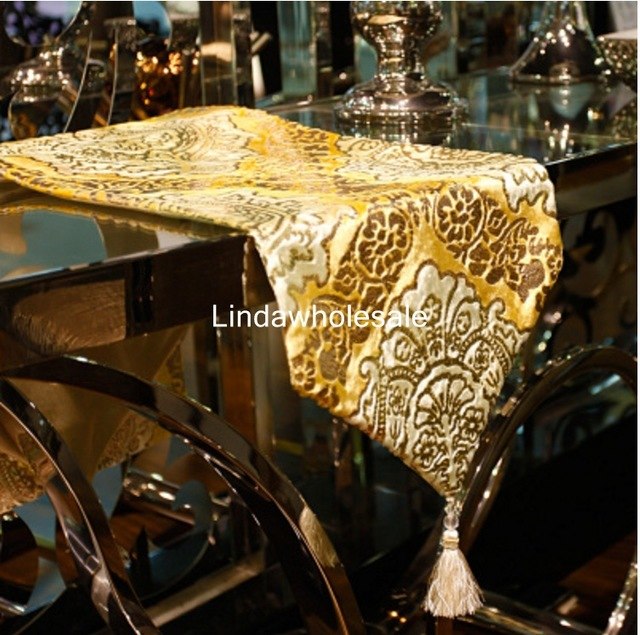 good quality european ornate velvet stamping table runner