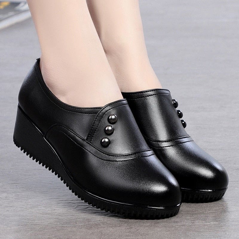 round toe genuine leather winter slip-on casual ladies platform shoes